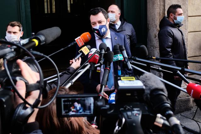 Conte alla Camera, Salvini: "Ufficiale, ormai costui vive su Marte"