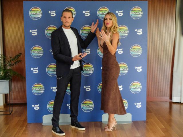 Isola dei Famosi, Alvin non sar&agrave; l'inviato, chi lo sostituir&agrave;?