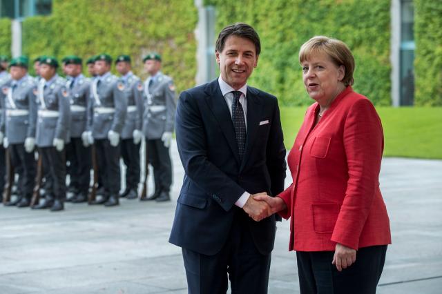 Covid Germania, lockdown totale anche ad aprile