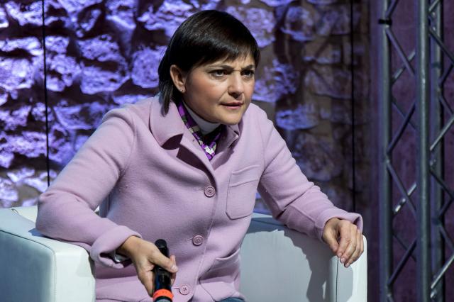 Capogruppo Pd alla Camera, alla fine ha vinto Serracchiani