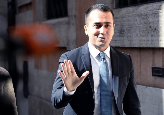 M5s e Rousseau, la storia &egrave; finita