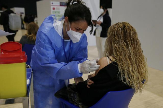 Vaccino Johnson & Johnson sospeso: quando arriver&agrave; in Italia