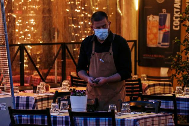 Coprifuoco e riaperture, Sileri: &ldquo;Settimana decisiva, poi maglie larghe"