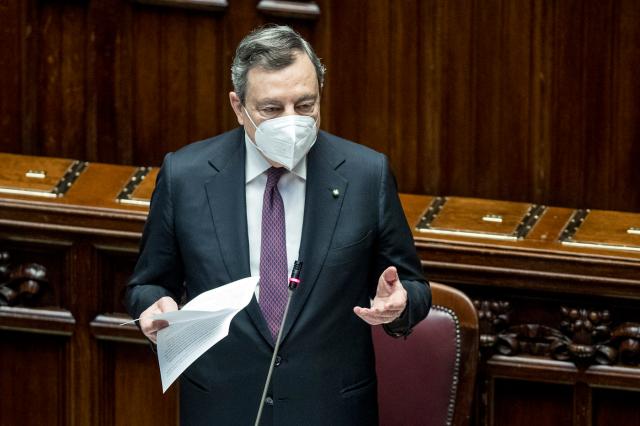 Draghi parla oggi al question time: risposte su riaperture, vaccini e migranti 