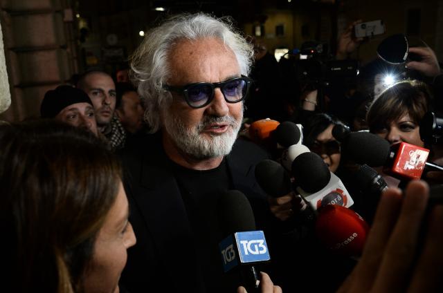 La Vita in Diretta, "Flavio Briatore? Vecchione che va con le ragazzine"