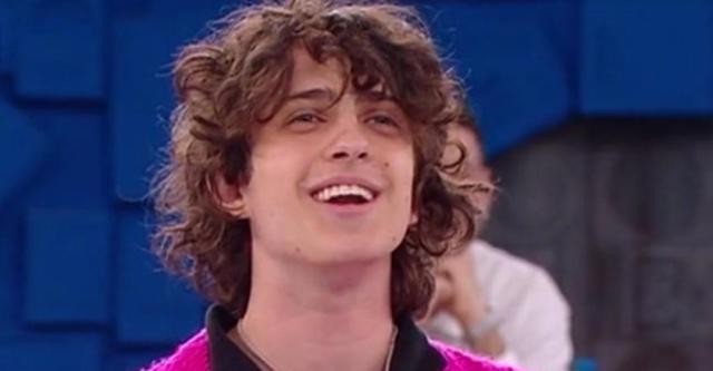 Amici 2021, Sangiovanni confessa: &ldquo;Madame &egrave; stata la prima a credere in me&rdquo;
