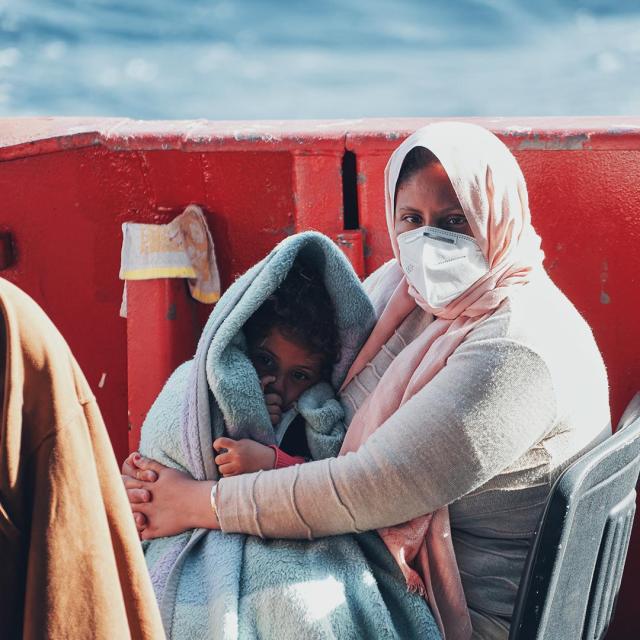  Migranti sbarcati oggi, la Sea Eye sbarca a Pozzallo con 414 persone a bordo