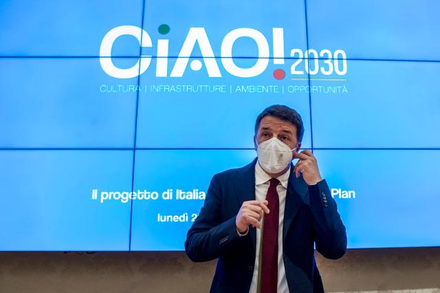 M5s, Renzi attacca Conte: "Solo frasi fatte perch&eacute; orami sono finiti"