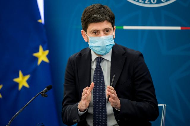 Covid, Speranza: "Da luned&igrave; oltre 40 milioni italiani in zona bianca"