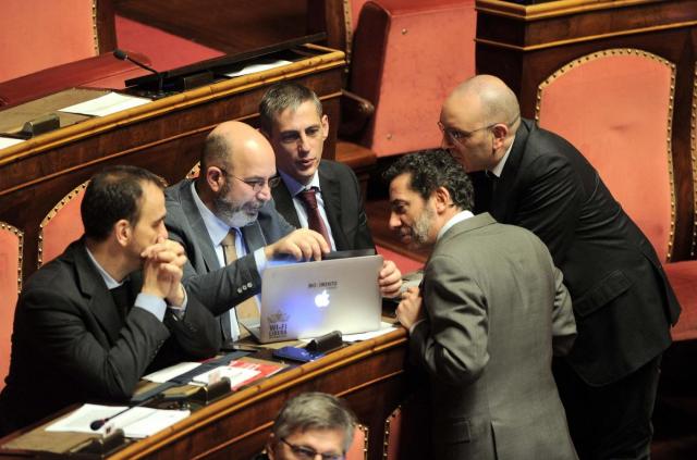 M5s, secondo Petrocelli "l'Italia &egrave; punto di riferimento di Cina e Iran". Ira Lega