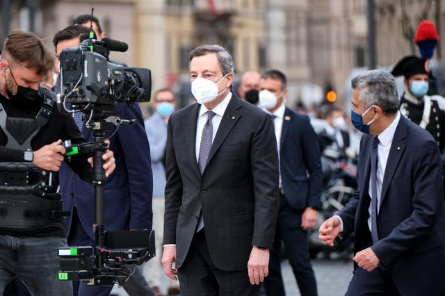 Pil Italia, Draghi: "Ora si torna a crescere. Ripartiamo grazie ai vaccini"