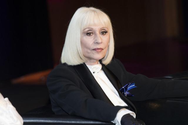 Raffaella Carr&agrave; morta, a gennaio si era schierata a favore del vaccino Covid