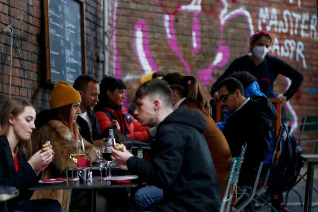 Focolaio a Codogno, sale l'allarme ma &egrave; ingiustificato: pochi giovani contagiati