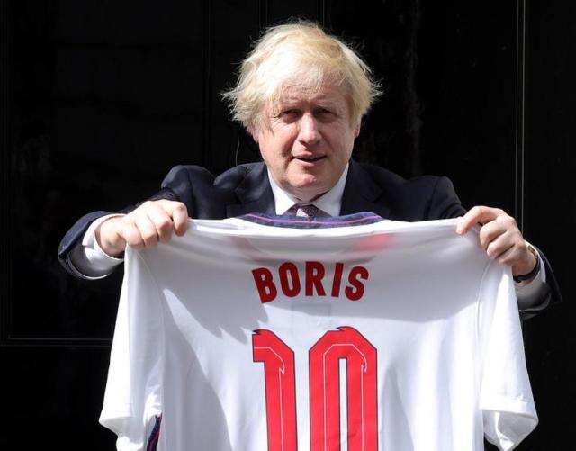 Italia-Inghilterra, rigori sbagliati e insulti razzisti. Johnson: "Una vergogna"