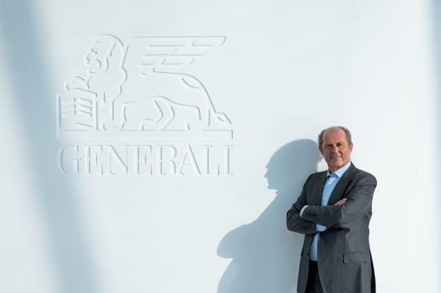Generali,  il nome di Donnet &egrave; in bilico, ma "allenatore che vince non si cambia"