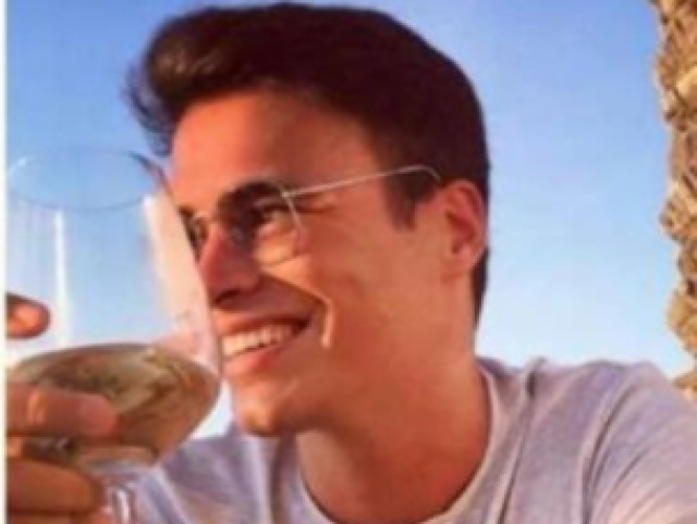 Pisa, il corpo carbonizzato &egrave; di uno studente scomparso: "Paura di non laurearsi"