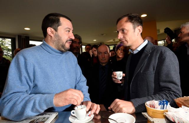 Green pass,  Fedriga attacca: "Trasformare baristi in controllori non &egrave; facile"