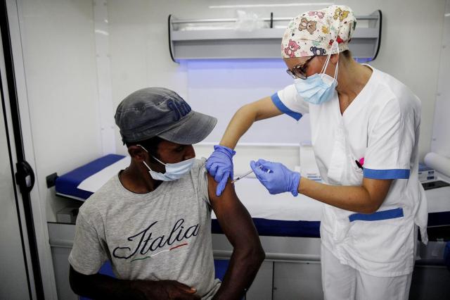 Green pass, Il Ministero della Salute: "Per vaccinati ReiThera esenzione temporanea"