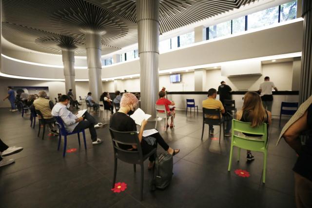 Covid Israele, boom di casi e ricoveri tra i vaccinati: perch&eacute; e cosa sta succedendo