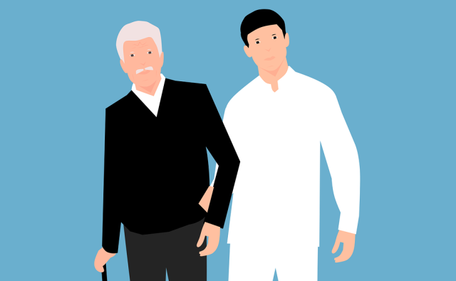 Italia, sempre pi&ugrave; alte le aspettative di vita. La figura del badante