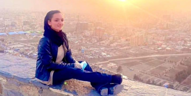 Telebani in Afghanistan, sindaca Ghafari: "Sto seduta e aspetto che vengano a prendermi"