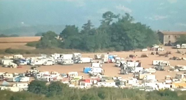 Rave party a Viterbo da cinque giorni, morto 25enne. &Egrave; polemica