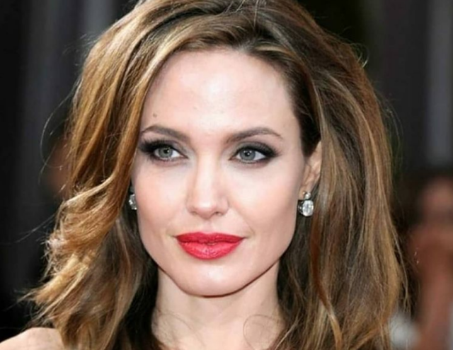 Angelina Jolie