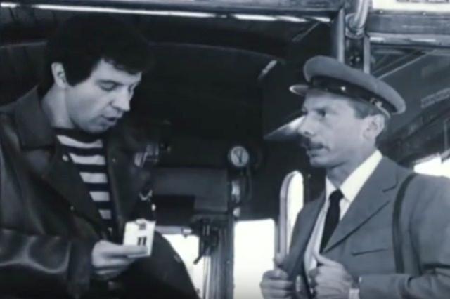 Mascherine e distanziamento su mezzi pubblici: presto in arrivo controlli e multe