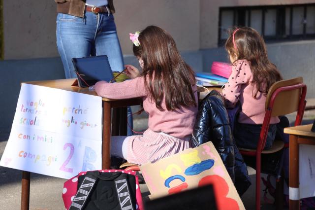 Green pass a scuola, i presidi: "Sulle procedure siamo ancora in alto mare"