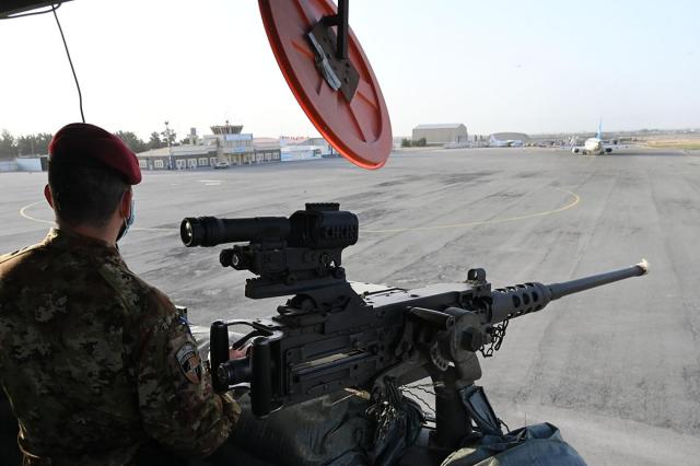 Afghanistan, intelligence Usa: "Imminente attacco Isis all'aeroporto di Kabul"