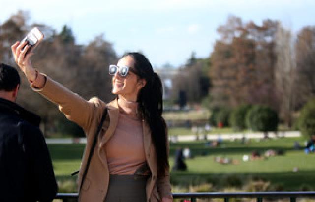 La mamma fa troppi scherzi su Tik Tok, il marito chiede il divorzio