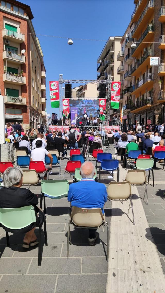 Elezioni comunali Cosenza 2021. Letta flop di partecipanti, Salvini: "Questo vero sondaggio"