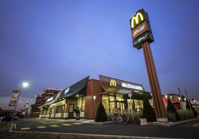 McDonald's si impegna nella lotta al cambiamento climatico: obiettivo emissioni zero entro il 2050