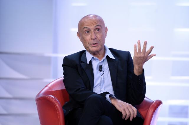 Scontri a Roma, Minniti: "Non &egrave; stata protesta degenerata, quella di Forza Nuova &egrave; eversione"
