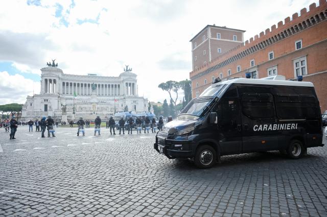 Green pass obbligatorio al lavoro dal 15 ottobre: regole, controlli e sanzioni