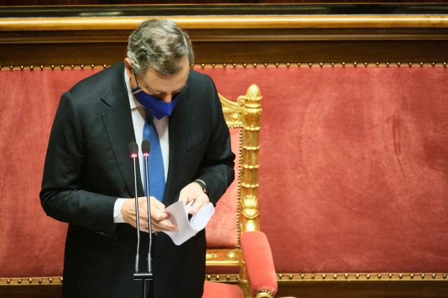 Reddito di cittadinanza, Draghi lo rifinanzia con un miliardo. Confindustria a capo chino: "Strumento utile". Salvini perde Quota 100 ma rimane in silenzio