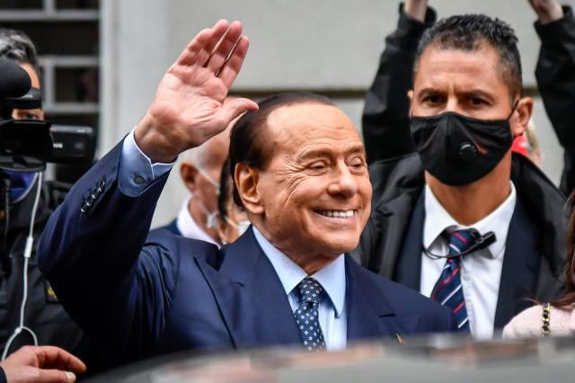 Summit PPE, Berlusconi: "Centrodestra unito e lontano da ogni estremismo"