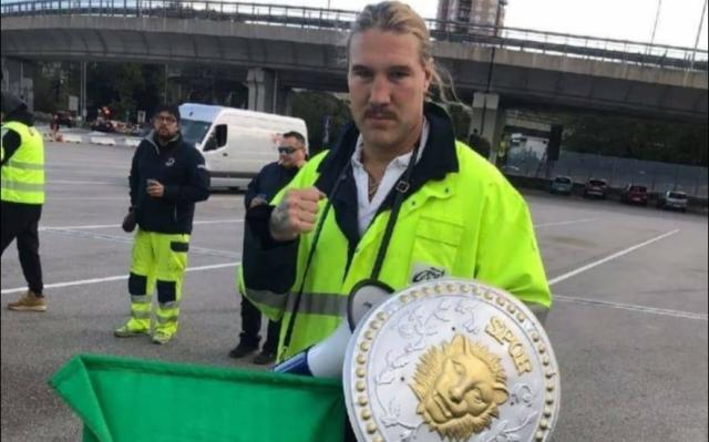 Trieste, Fabio Tuiach nei guai per post omofobo: la denuncia dei Sentinelli di Milano