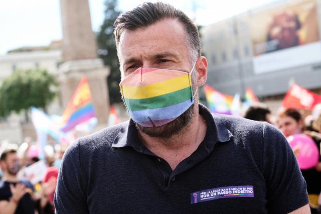 Ddl Zan, niente accordo tra la maggioranza: oggi alle 9.30 in Aula 