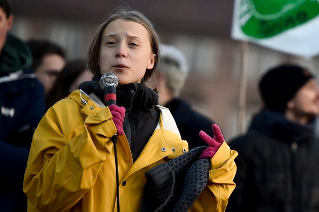 Cop26, Greta Thunberg "sgrida" i leader: "Per voi crisi climatica non vera priorit&agrave;"