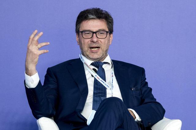 Lega, Giorgetti in polemica con Salvini: "Decida tra film western e drammatico"