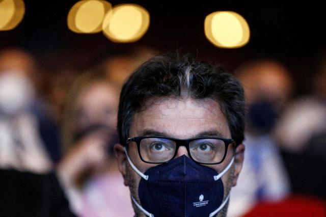 Lega, lo "sconfitto" Giorgetti: "Salvini ha ascoltato tutti, anch'io ho espresso le mie idee"