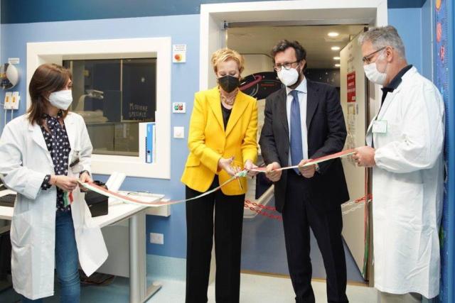 Enel Cuore dona la Risonanza Magnetica 3 Tesla all'Ospedale Buzzi di Milano, nasce il&nbsp;primo  Ospedale X-ray free in Italia