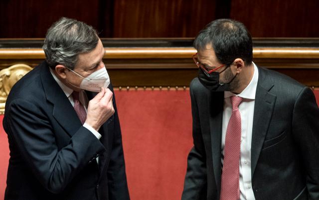 Reddito di cittadinanza, oggi la riunione a Palazzo Chigi. FdI contro i "furbetti"