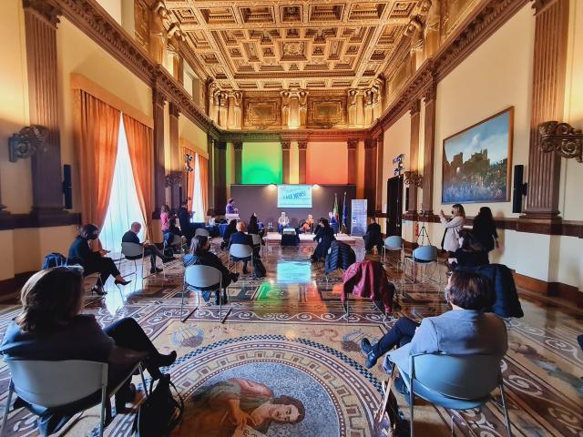 Presentato il Rapporto UGCONS "Fake News e sfiducia, il ruolo delle associazioni consumeristiche per la ripartenza"