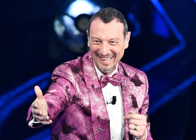 Amadeus in procinto di lasciare la Rai per passare sul Nove