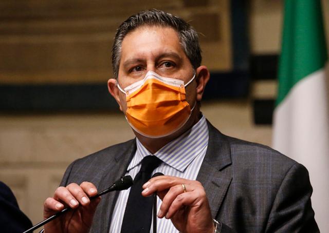 Liguria in zona gialla, quanto Toti elogiava il Green pass per aver evitato la quarta ondata