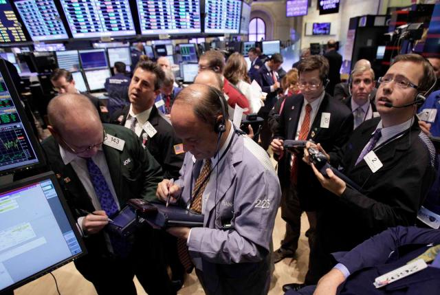 Borsa, la guerra tra Ucraina e Russia scuote i mercati: Asia apre in negativo e prezzo del Petrolio vola