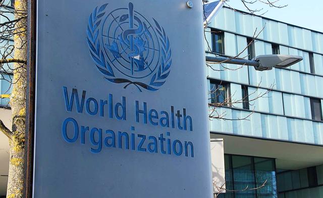 Omicron, il monito dell'Oms sulla diffusione della variante: "Vediamo la tempesta in arrivo"