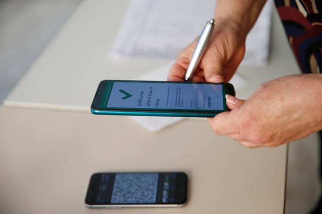 Mega Green Pass, quando il Super Green pass e il Green pass non bastano